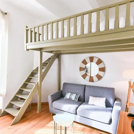 élégant Pour 4 Personnes, à Quelques Pas De La Croisette *