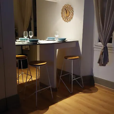아파트 Elegant Pour 4 Personnes, A Quelques Pas De La Croisette