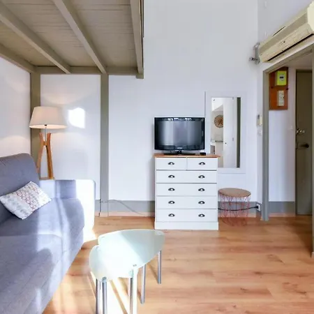 Elegant Pour 4 Personnes, A Quelques Pas De La Croisette Cannes