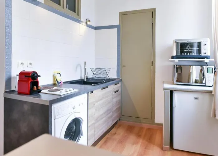 Apartment Elegant Pour 4 Personnes, A Quelques Pas De La Croisette *